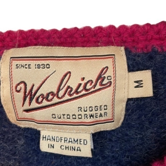 Vintage Woolrich Teddy Bear Wool Sweater Size Medium (M) - Picture 5 of 5